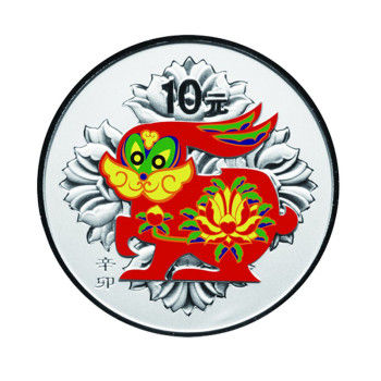 1盎司兔年彩银币 图片来源于网络 新浪收藏配图