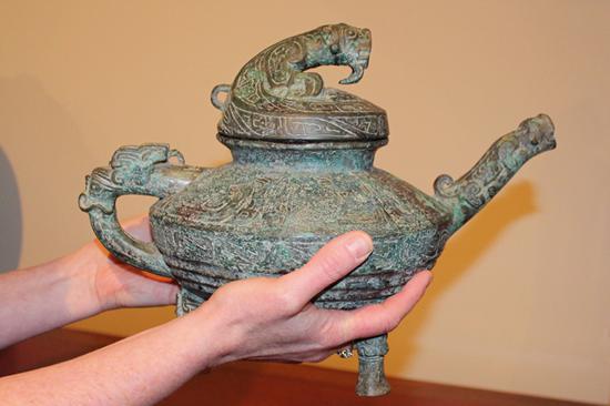 虎鎣(yíng)