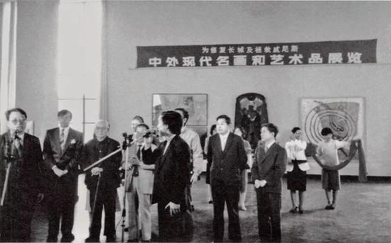 Ⱦ1989ꡰ޸Ǻ˹ϵлֳ