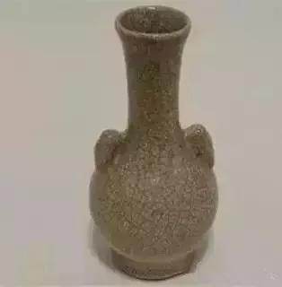 ¼