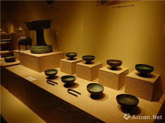 俎豆夹组合,战国,涪陵小田溪墓地出土,重庆中国三峡博物馆藏