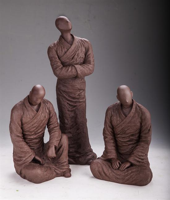 艺术家周刚作品 三个影子 泥料:紫泥 年代:1998