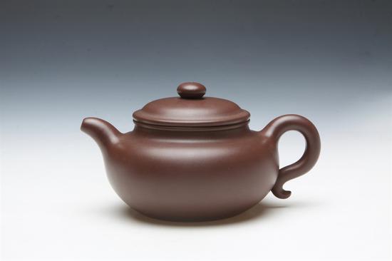 艺术家吴建平作品 仿古 泥料:紫泥 年代:2018 容量:480CC