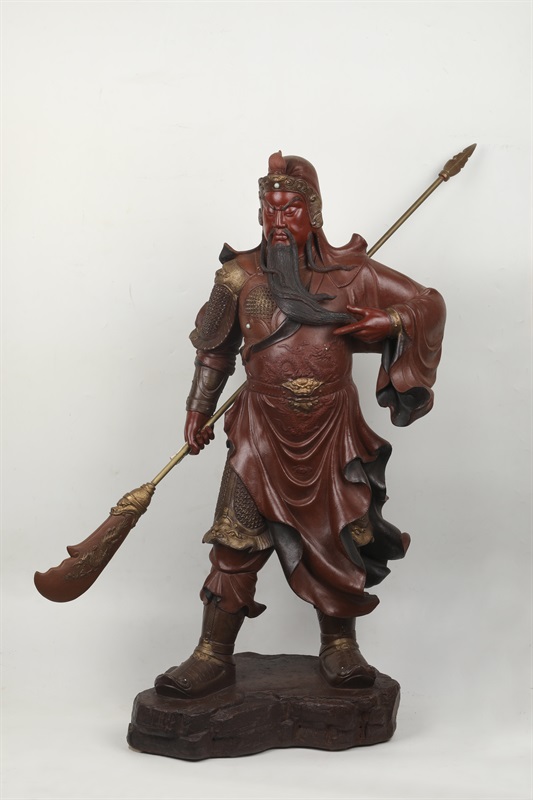 艺术家万陶作品 忠义千秋壶 泥料:清水泥 尺寸:90 CM