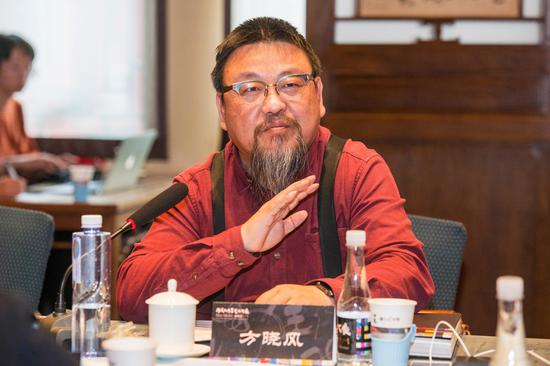 清华美院副院长方晓风在”韩美林生肖艺术大展“学术研讨会上发表讲话